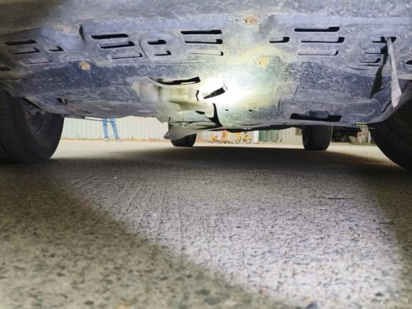 [武汉·鄂A] 二手比亚迪比亚迪S72015款 2.0T 自动尊贵型