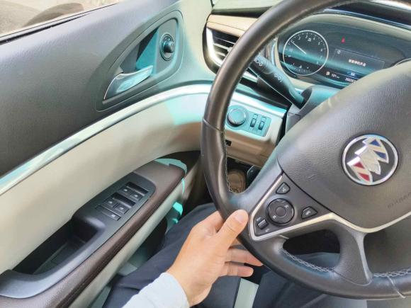 [合肥·皖A] 二手别克别克GL82021款 陆上公务舱 652T 豪华型