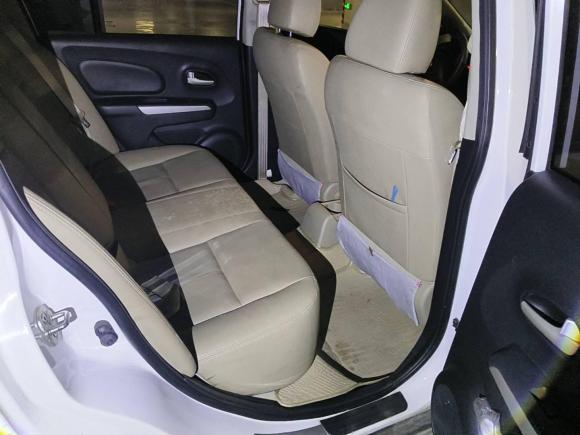 [武汉·鄂F] 二手启辰启辰R502013款 1.6L 自动豪华版