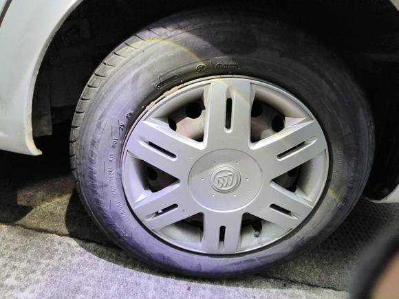 [嘉兴·浙F] 二手别克凯越2013款 1.5L 自动经典型