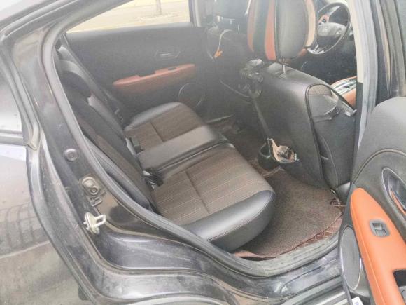 [武汉·鄂A] 二手本田缤智2015款 1.8L CVT两驱豪华型