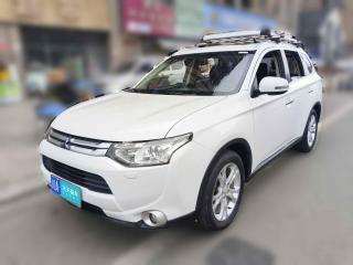 三菱欧蓝德2014款 2.4L 四驱豪华超值版 7座「成都二手车」「天天拍车」