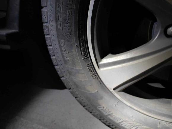 [上海·新M] 二手哈弗哈弗H62015款 升级版 1.5T 手动两驱精英型