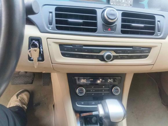 [上海·沪E] 二手荣威荣威e5502014款 旗舰版