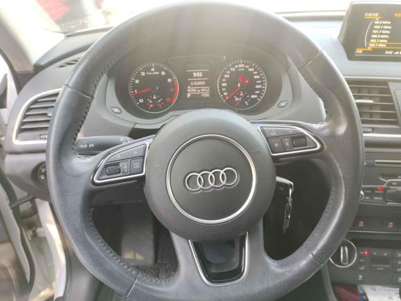 [上海·沪C] 二手奥迪奥迪Q32017款 30 TFSI 时尚型