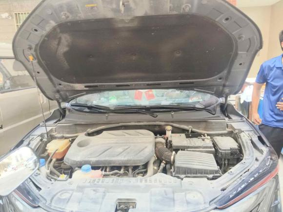 [义乌·皖K] 二手长安长安UNI-T2022款 1.5T 尊贵型