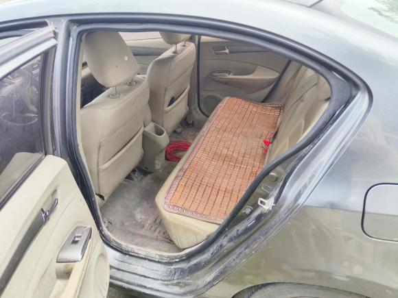 [湖州·浙E] 二手本田锋范经典2012款 1.5L 手动精英版