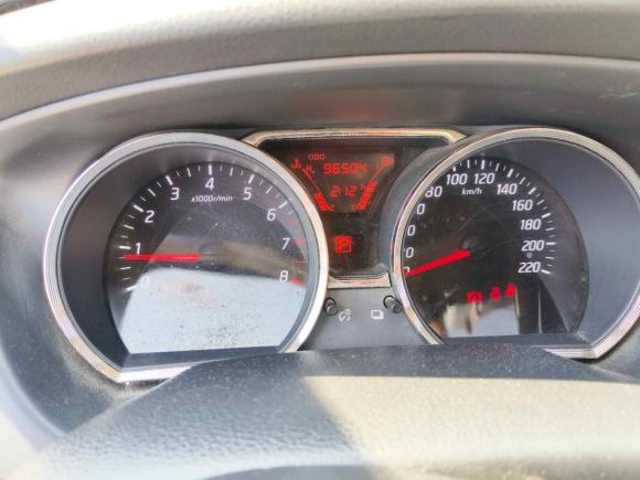 [青岛·鲁B] 二手日产骊威2013款 1.6XE CVT舒适版