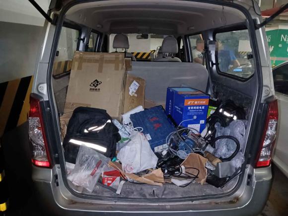 [成都·川A] 二手五菱汽车五菱荣光S2021款 1.2L标准型助力版5座LSI