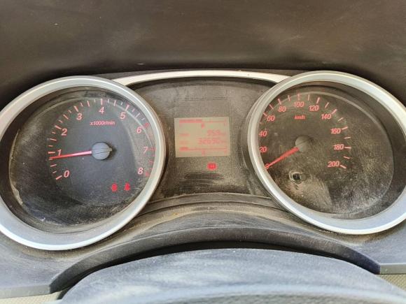 [无锡·苏B] 二手五菱汽车五菱宏光2018款 1.5L S标准型L2B