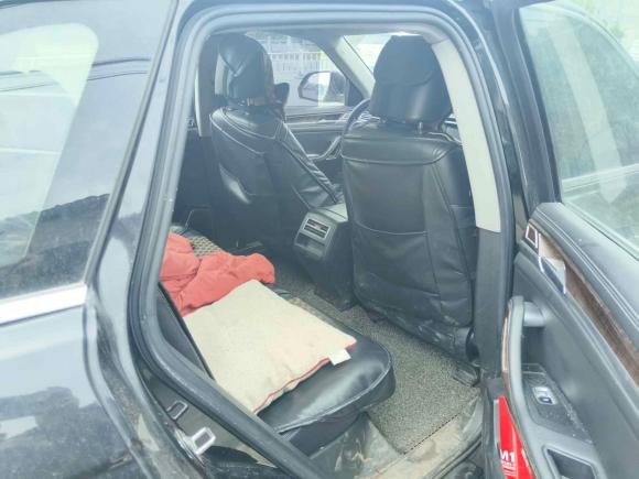 [宁波·川Q] 二手众泰大迈X72017款 上进版 1.8T DCT华山型