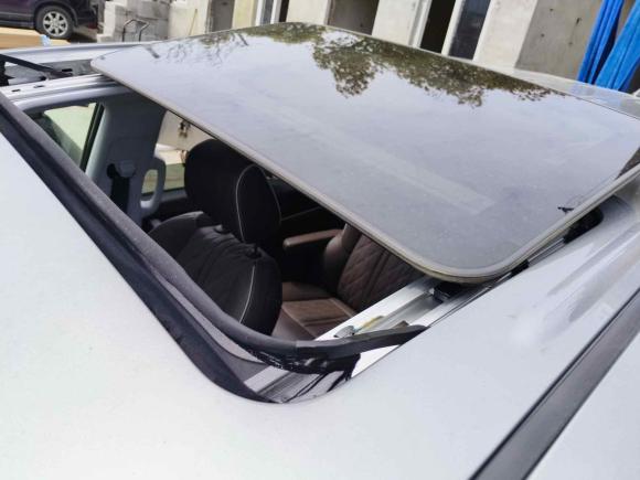 [上海·沪F] 二手别克别克GL82023款 陆上公务舱 652T 豪华型