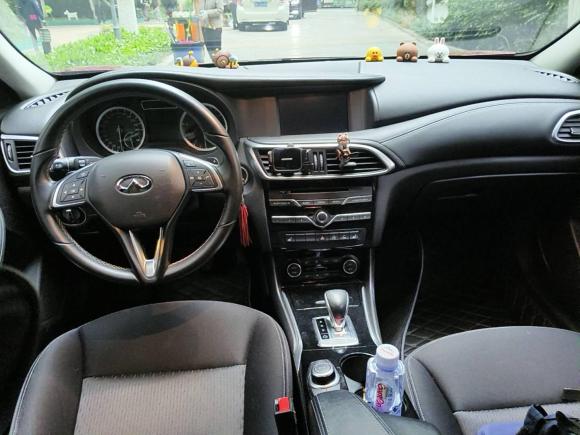 [成都·川A] 二手英菲尼迪英菲尼迪QX302017款 1.6T 两驱运动版