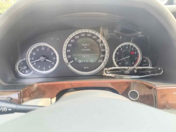 [上海·沪C] 二手奔驰奔驰E级2010款 E 260 L CGI优雅型