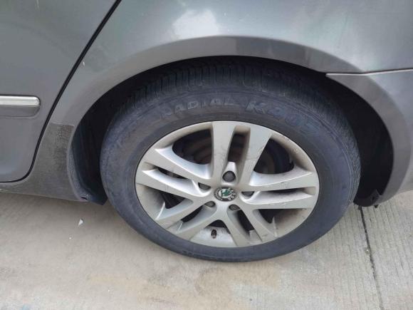 [深圳·粤B] 二手斯柯达明锐2014款 1.6L 自动逸俊版