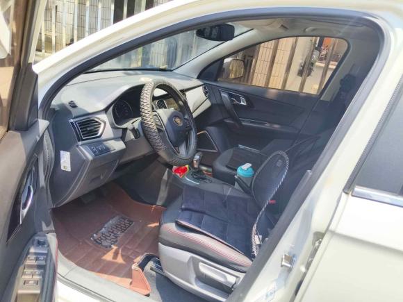 [佛山·粤E] 二手一汽森雅R72017款 1.6L 自动豪华型