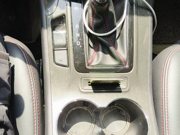 [上海·鄂A] 二手长安长安CS752017款 尚酷版 1.5T 自动锋悦型