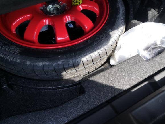 [南昌·赣A] 二手捷豹捷豹XFL2017款 XFL 3.0 SC 340PS 尊享版