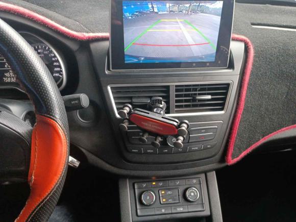 [苏州·闽D] 二手奔腾奔腾X402017款 1.6L 自动豪华型