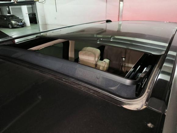 [无锡·苏B] 二手奔驰奔驰V级2018款 V 260 L 尊贵加长版 国V