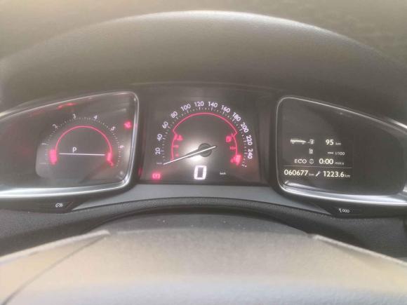 [西安·陕U] 二手DSDS 62017款 1.6T 豪华版THP160