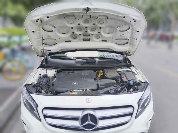 [成都·川A] 二手奔驰奔驰GLA2016款 GLA 220 4MATIC 时尚型