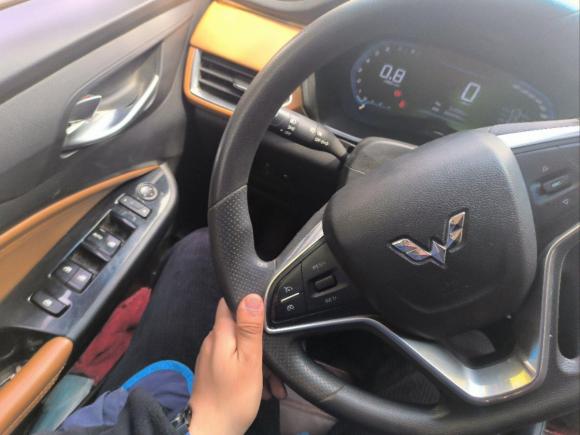 [杭州·浙A] 二手五菱汽车五菱宏光S32018款 1.5T 手动豪华型 国V