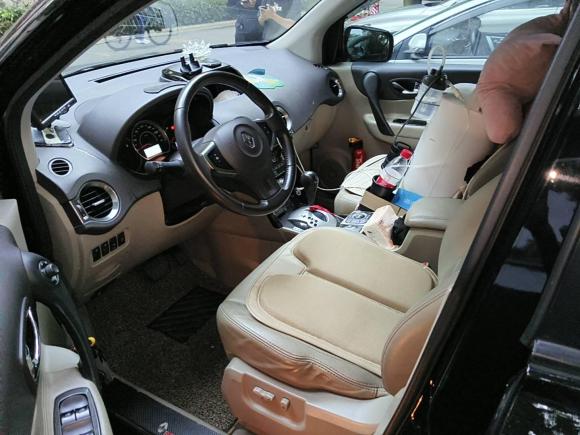 [广州·粤Q] 二手雷诺科雷傲2012款 2.5 四驱都市版