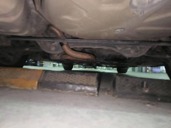 [宁波·湘A] 二手雪铁龙雪铁龙C52013款 2.0L 自动尊享型