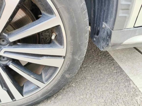 [南通·苏F] 二手荣威荣威RX52020款 20T 自动4G互联百万款