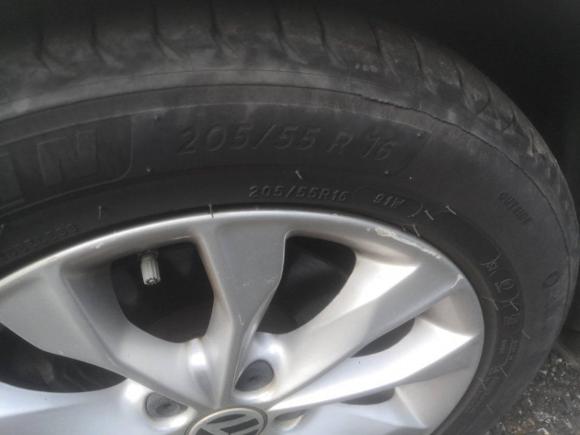 [杭州·浙A] 二手大众高尔夫2011款 1.4TSI 手动舒适型