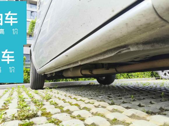 [无锡·苏B] 二手别克别克GL82014款 2.4L 经典版