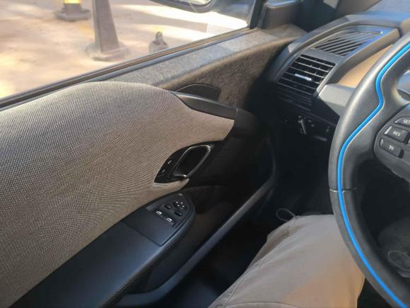 [青岛·鲁B] 二手宝马宝马i32014款 豪华型