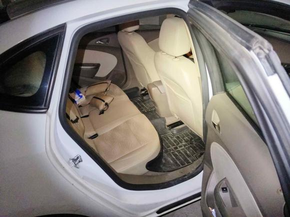 [上海·浙A] 二手别克英朗2013款 GT 1.6L 自动时尚版