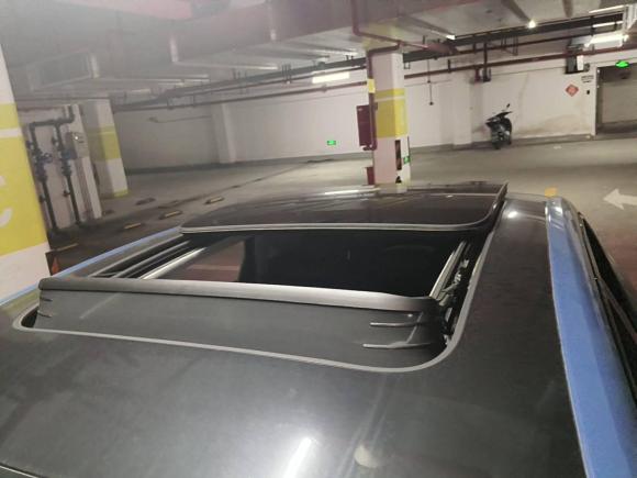 [上海·沪E] 二手奥迪奥迪A4L2018款 30周年年型 40 TFSI 时尚型