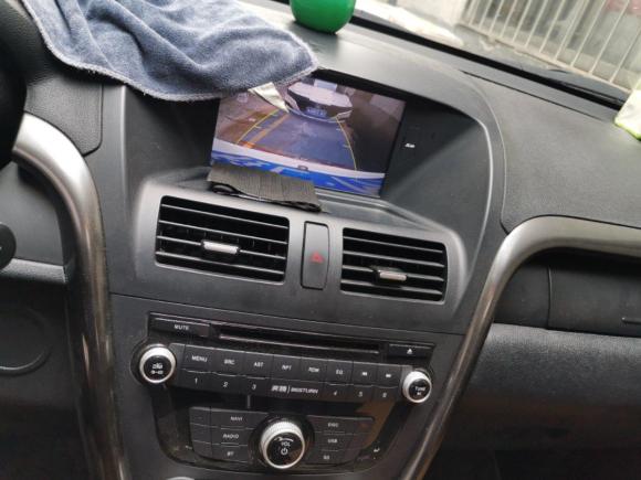 [广州·桂L] 二手奔腾奔腾X802015款 2.0L 手动豪华型