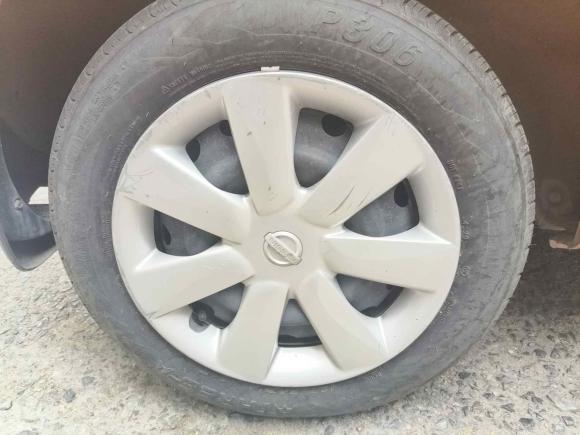 [西安·陕A] 二手日产玛驰2010款 1.5L 自动易炫版