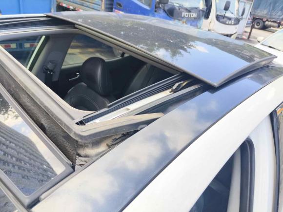 [温州·浙C] 二手起亚起亚K52012款 2.0L 自动DLX