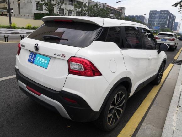 [南京·苏A] 二手中华中华V32016款 1.5T 自动旗舰型