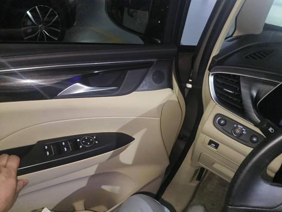 [杭州·浙A] 二手别克别克GL82023款 ES陆尊 豪华型