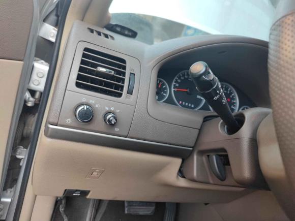 [义乌·浙A] 二手别克别克GL82012款 2.4L BASE舒适版