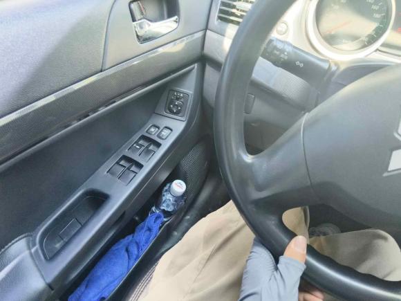 [台州·浙J] 二手三菱翼神2013款 时尚版 1.8L 手动舒适型