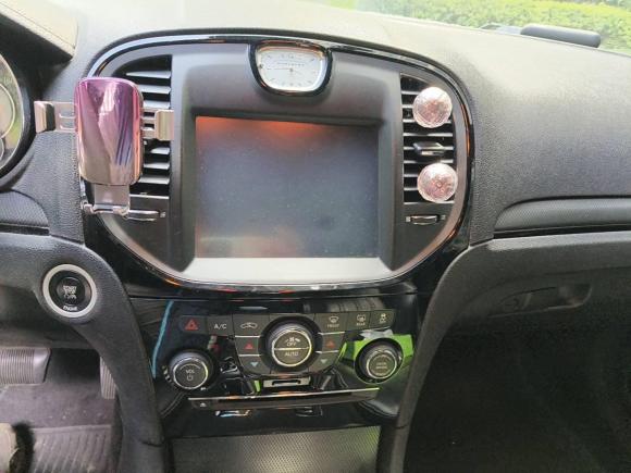 [深圳·粤B] 二手克莱斯勒克莱斯勒300C2013款 3.6L S锋尚版