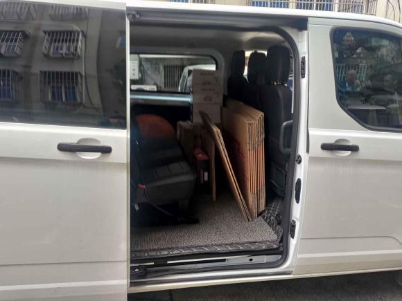 [南京·苏L] 二手福特全顺2019款 2.0T柴油多功能商用车短轴低顶6座国VI