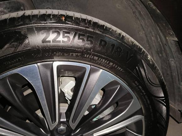 [义乌·浙G] 二手别克别克GL82022款 ES陆尊 653T 豪华型