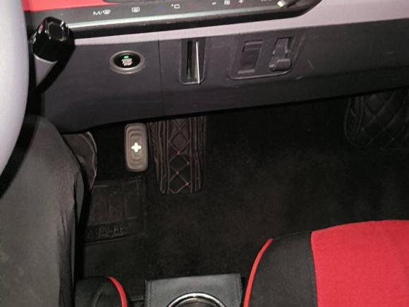 [上海·沪A] 二手宝骏宝骏E2002019款 250KM 智享版