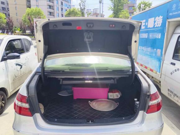 [温州·湘A] 二手奔驰奔驰E级2011款 E 300 L 优雅型