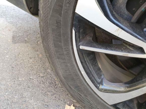 [西安·陕A] 二手东风风光风光S5602018款 1.8L 手动舒适型 7座