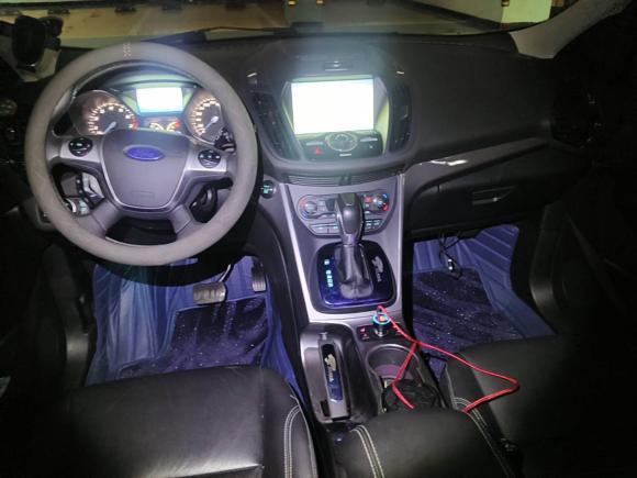 [济南·鲁A] 二手福特翼虎2015款 2.0L GTDi 四驱尊贵型