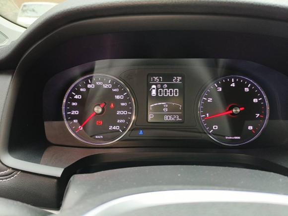 [武汉·鄂A] 二手荣威荣威i62018款 20T 自动旗舰版